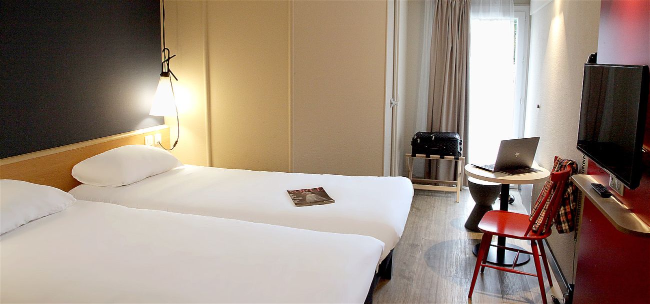 Chambre standard avec 2 lits simples, hôtel Ibis Brest Kergaradec Aéroport